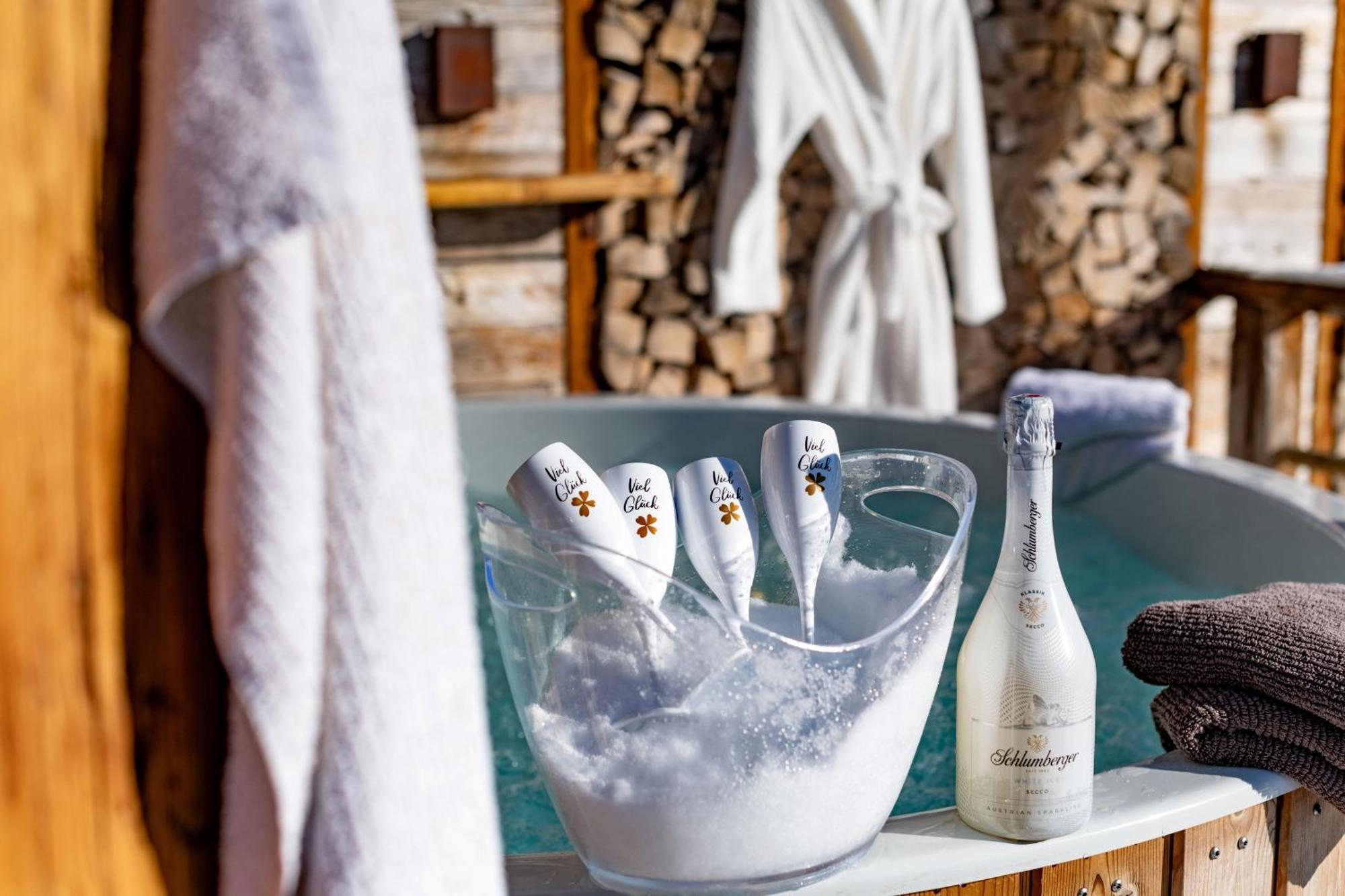 Alpine Lodge Brixen Brixen im Thale Luaran gambar